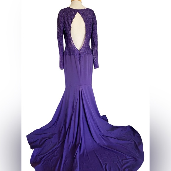Mori Lee Madeline Gardner Gown Dress Sz 14 Purple Long Sleeve Sequins Lace Gala - Picture 2 of 16